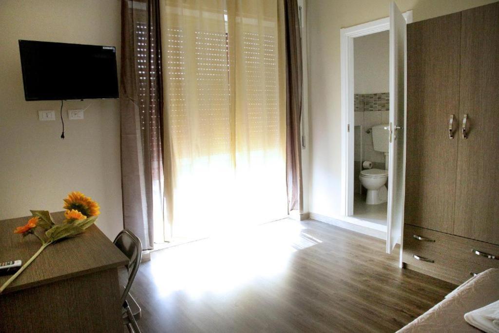 Affittacamere Sogni D'Oro ลาเมเซ แตร์เม ภายนอก รูปภาพ